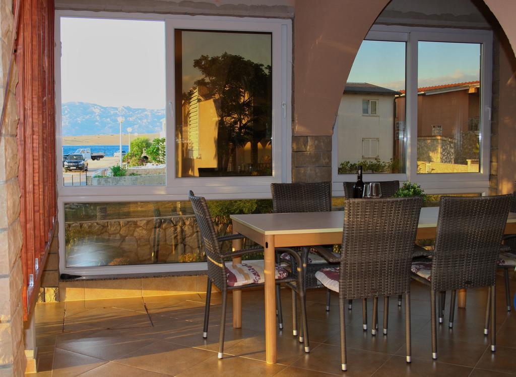 Apartment Larus Vir Exterior photo