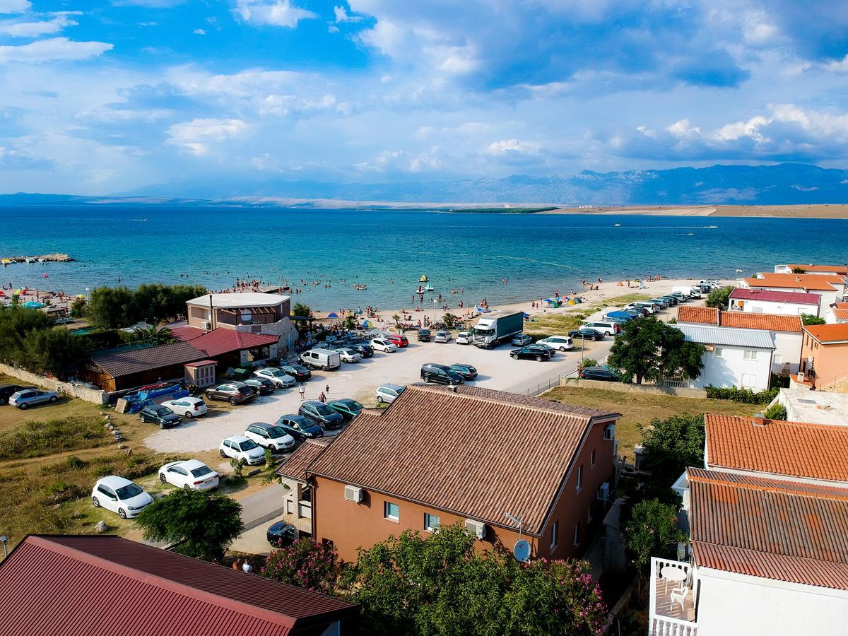 Apartment Larus Vir Exterior photo